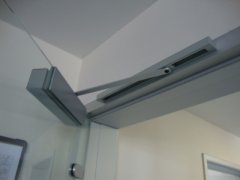 GEZE Cam Kapı Geçme Montaj Elemanı