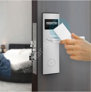 OTEL ODA KAPI KİLİT SİSTEMİ  560